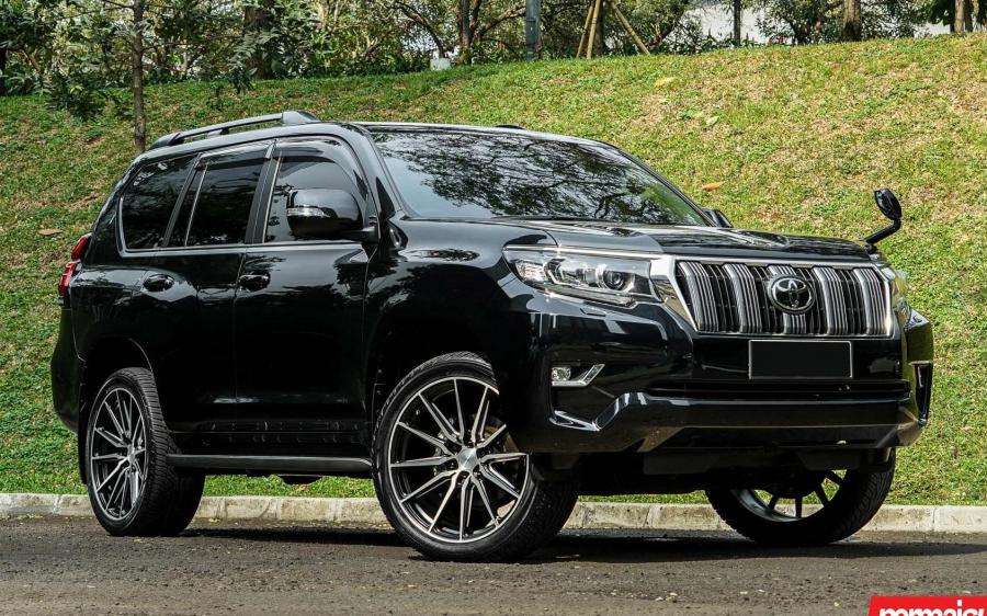 Toyota Land Cruiser Prado by Permaisuri on Vossen Wheels (HF6-1) '2019